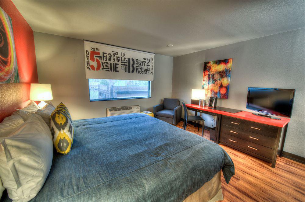 Staypineapple, Hotel Five, Downtown Seattle Extérieur photo